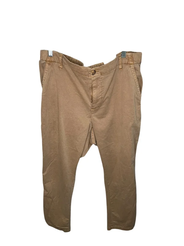 Denim women's shortsPants Cargo & Utility By Old Navy In Tan, Size: Xl