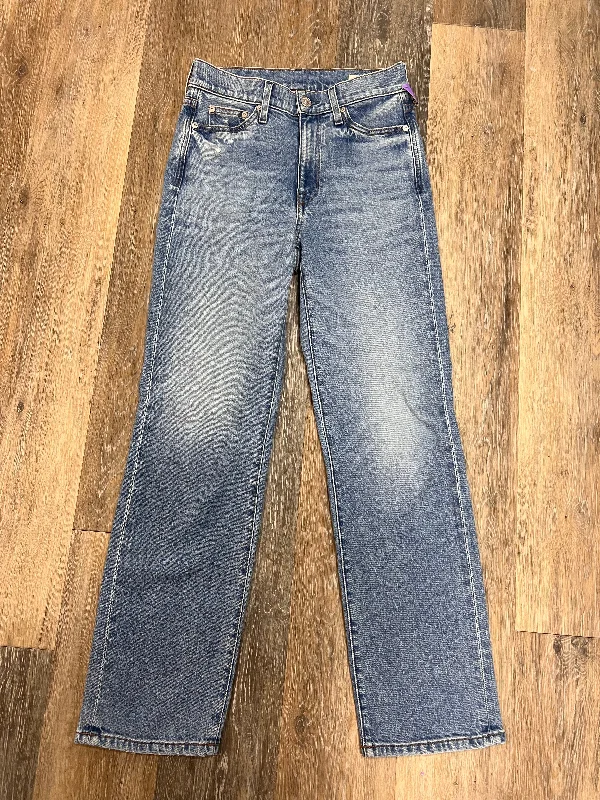 Light wash jeans with rips and tears for a casual vibeJeans Straight By Ayr In Blue Denim, Size: 1/25 Short