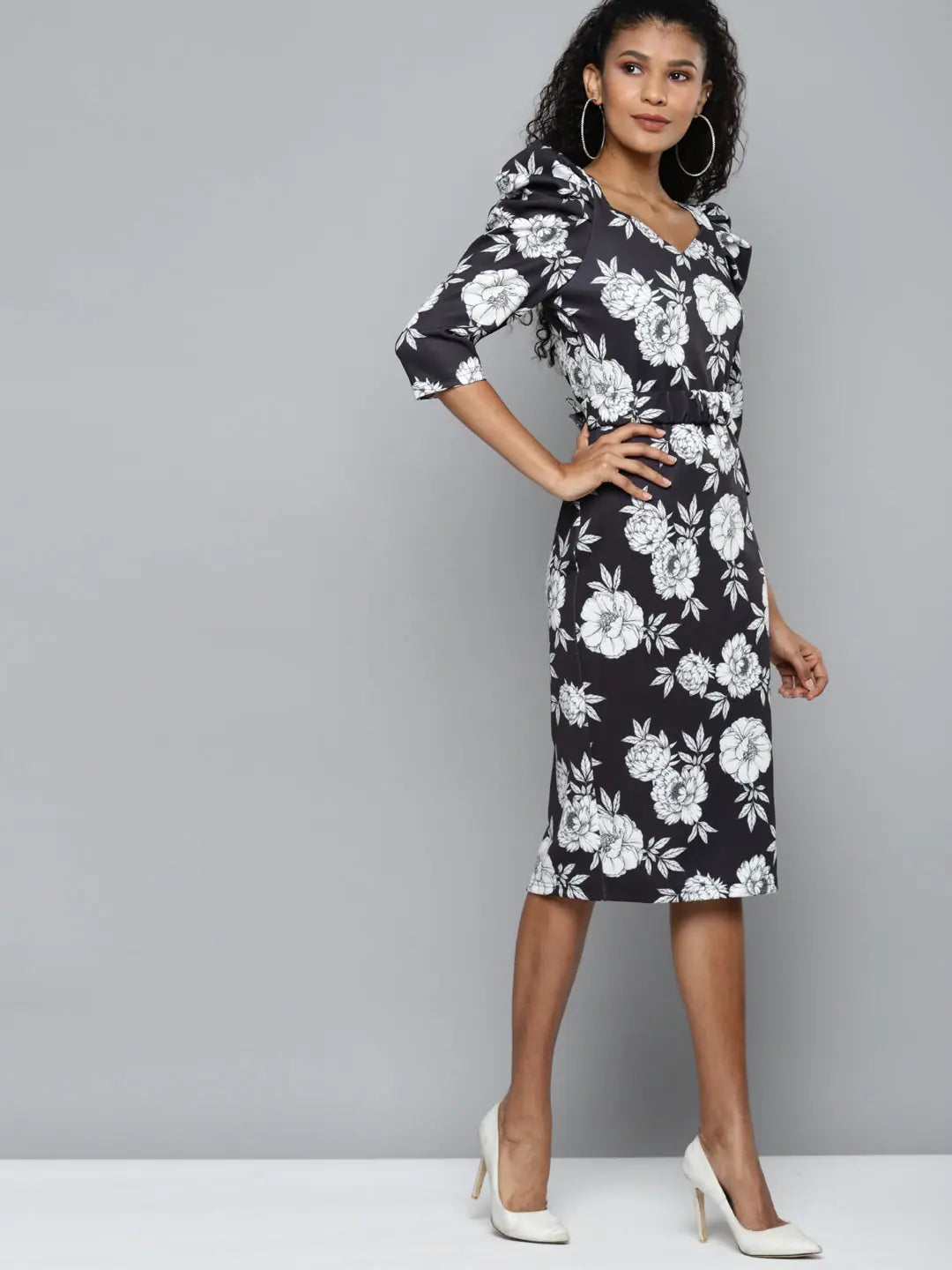 Petite dresses for womenBlack Floral Scuba Power Shoulder Midi Dress