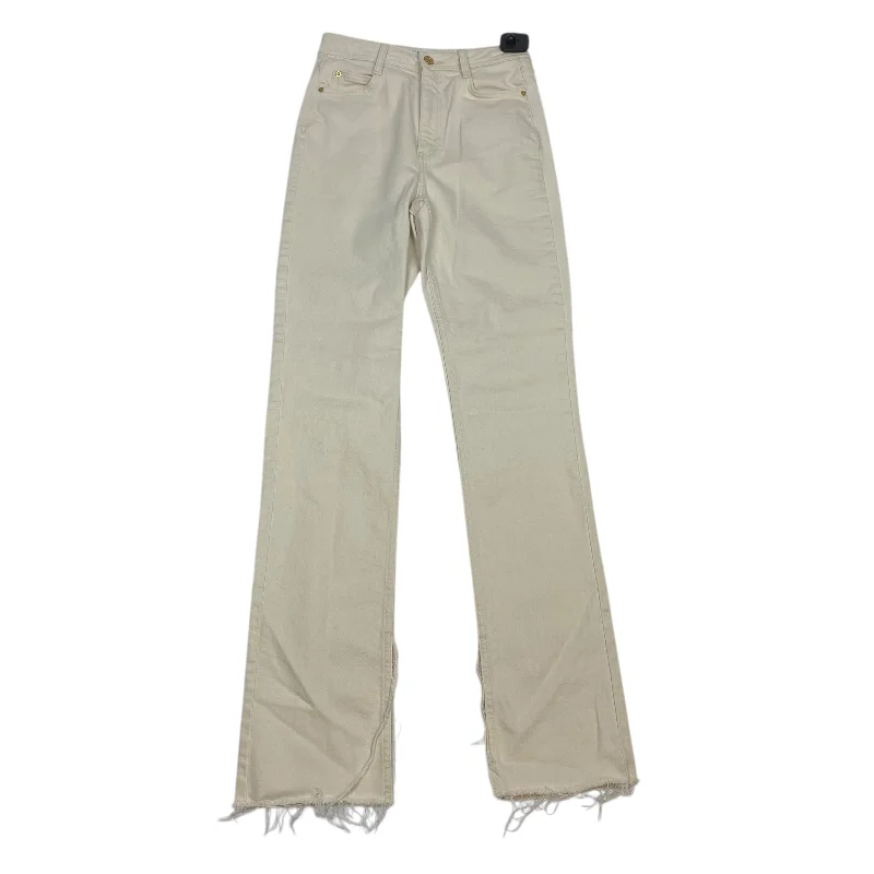 Jeans with a distressed finish for an effortless styleJeans Straight By Zara In Cream Denim, Size: 2