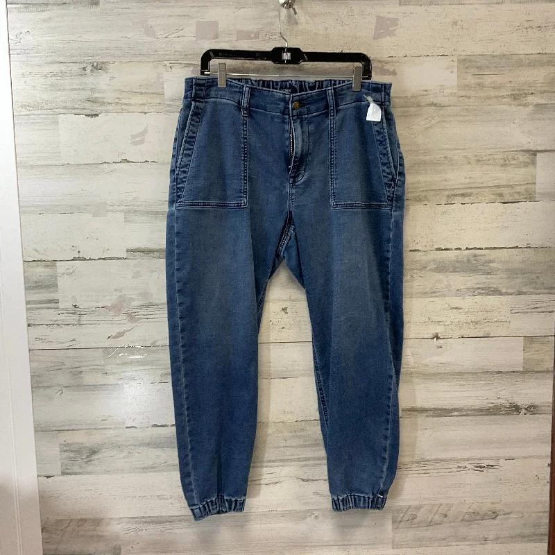 Jeans with bold fading and contrast stitchingJeans Skinny By J. Crew In Blue Denim, Size: 14