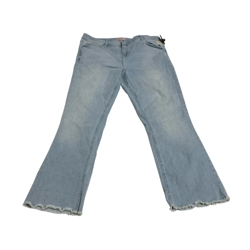 Jeans with a cropped length and distressed finish for a trendy and casual appearanceJeans Boot Cut By Clothes Mentor In Blue Denim, Size: 6