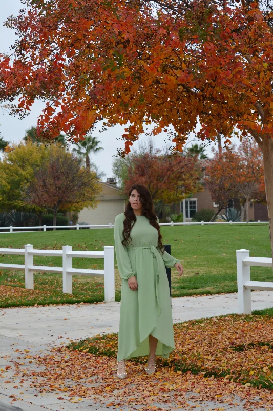 Long-sleeved dresses for womenParis Mint Maxi Dress