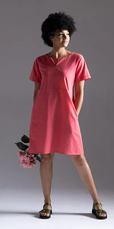 Sustainable dresses for eco-conscious womenSew Different Everyday Chic Dress